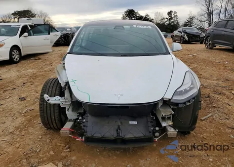 2019 Tesla Model 3 from USA, damaged, VIN 5YJ3E1EB3KF231428
